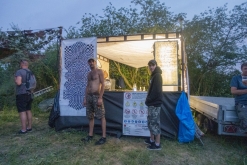 Free party - Squadron, UST a sranda