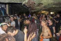 Free party - Squadron, UST a sranda