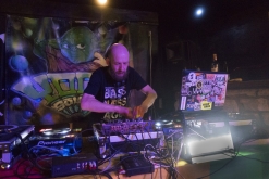 Bass Attack vol.5 - Raggajungle edition