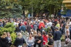 Hudební festival Švestkové dráhy a Třebívlické vinobraní