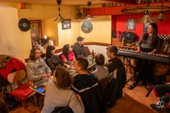 Veronika Wildová přijala pozvánku na koncert - Čajovna - vinotéka bez názvu, Lovosice