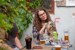 Koonda Holaa - Čajovna - vinotéka bez názvu, Lovosice (22. 6. 2023)