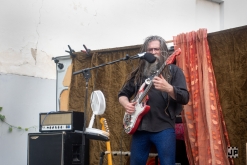 Koonda Holaa - Čajovna - vinotéka bez názvu, Lovosice (22. 6. 2023)