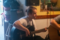 Šavlozubý ponožky: Koncert za VYSVĚDČENÍ!