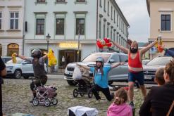 VE STŘEDU NA STŘEDU II.