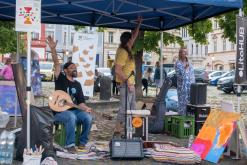 VE STŘEDU NA STŘEDU II.