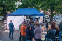 VE STŘEDU NA STŘEDU II.