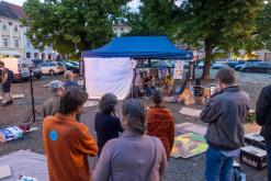 VE STŘEDU NA STŘEDU II.